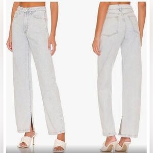 We WORE WHAT NWT MOM SLIT STRAIGHT JEANS 31